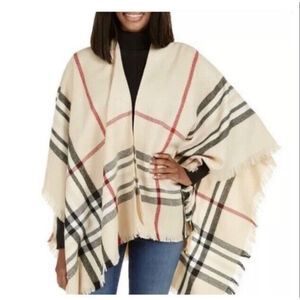 V Fraas Plaid Ruana Wrap Open Shawl Cape Poncho